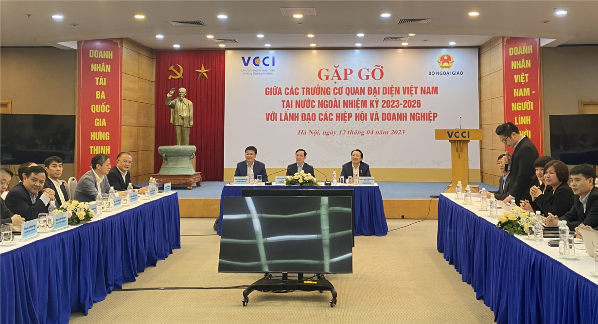 Doanh nghiệp Việt Nam muốn hợp tác trong chuyển đổi xanh, kinh doanh bền vững, có trách nhiệm (12/4/2023)